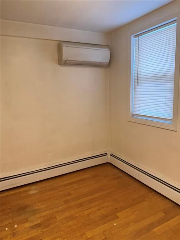107D Clifton Avenue, Staten  Island, New York, 10305 image 12