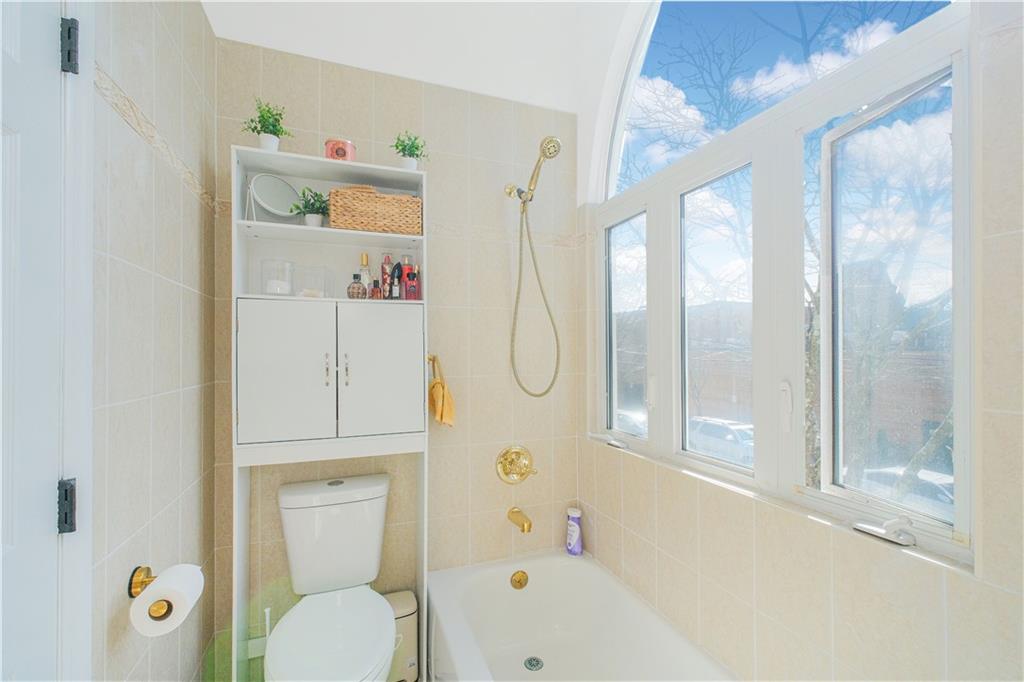 10 Penton Street, Staten  Island, New York, 10309 image 18