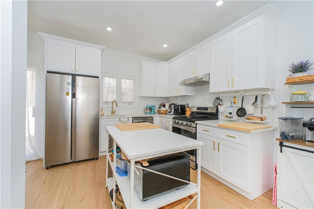 10 Penton Street, Staten  Island, New York, 10309 image 9