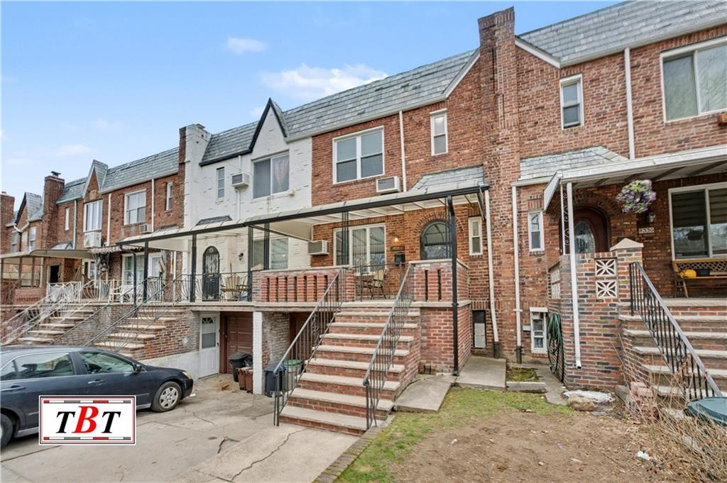 4334 Bedford Avenue Image 4