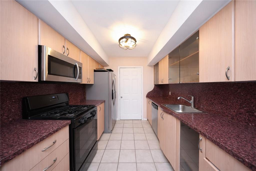 178 Pierce Street, Staten  Island, New York, 10304 image 6