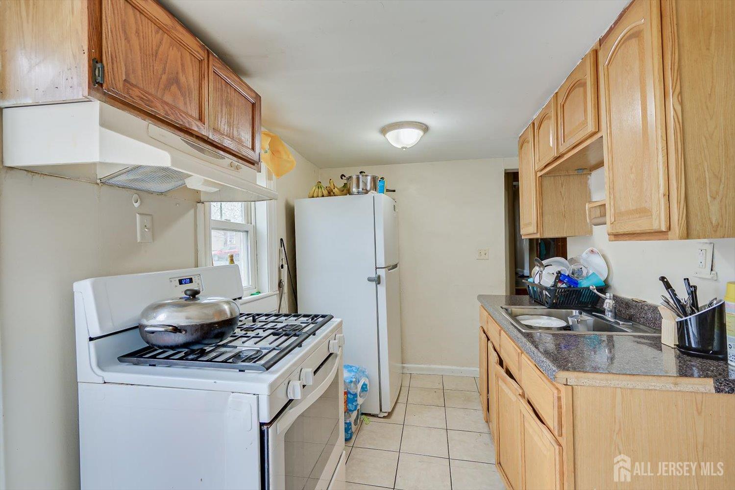 165 2nd Street, South Amboy, NJ, 08879 image 9