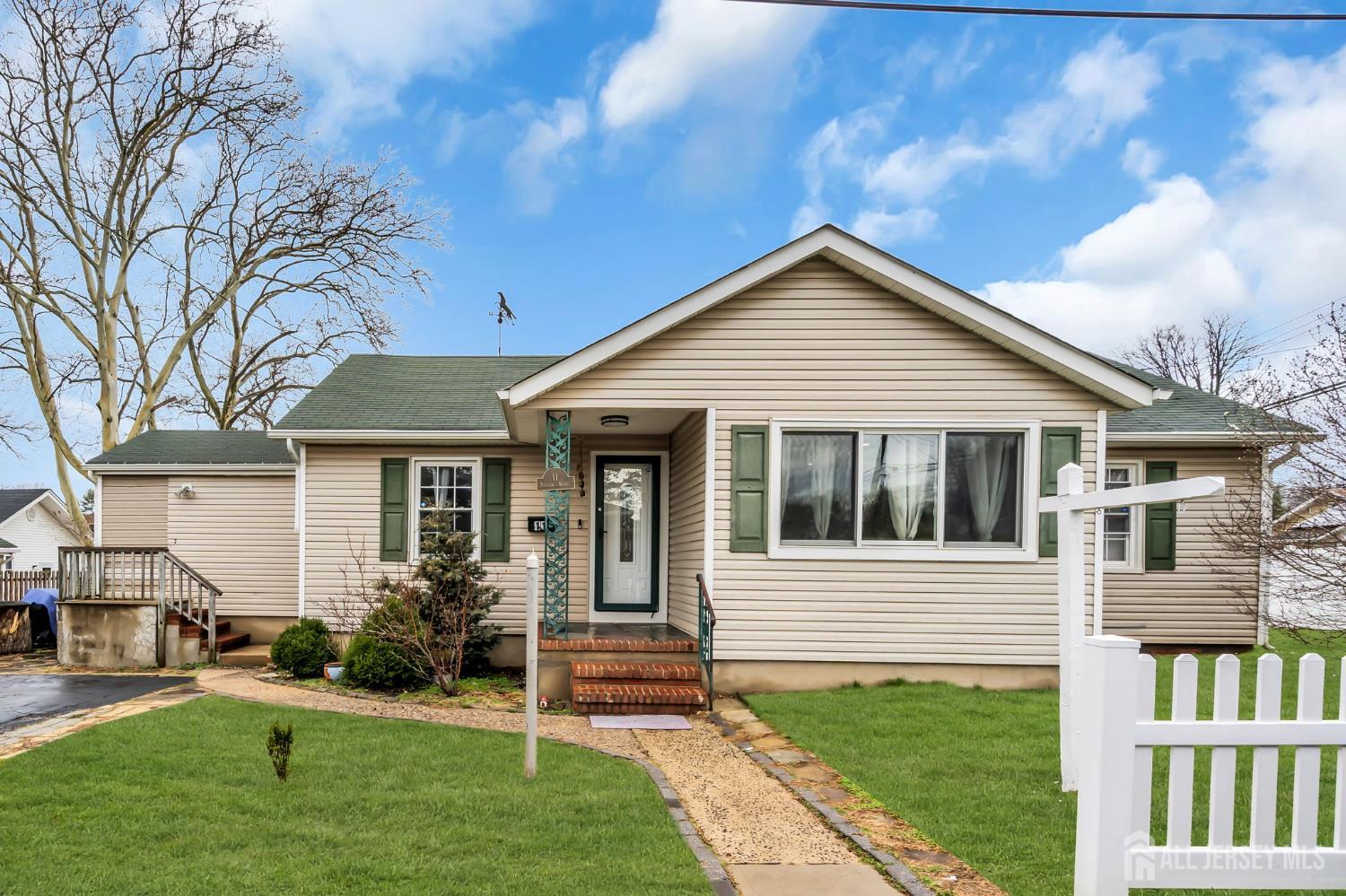 11 Pershing Avenue Image 2
