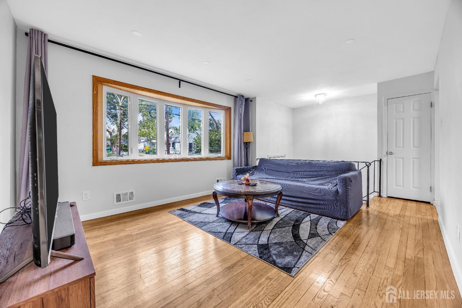 396 S 7th Avenue, Highland Park, NJ, 08904 image 8