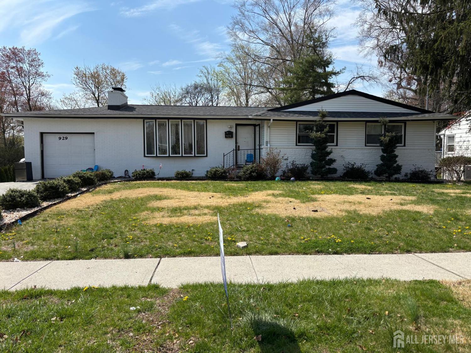 929 Franklin Avenue Image 1