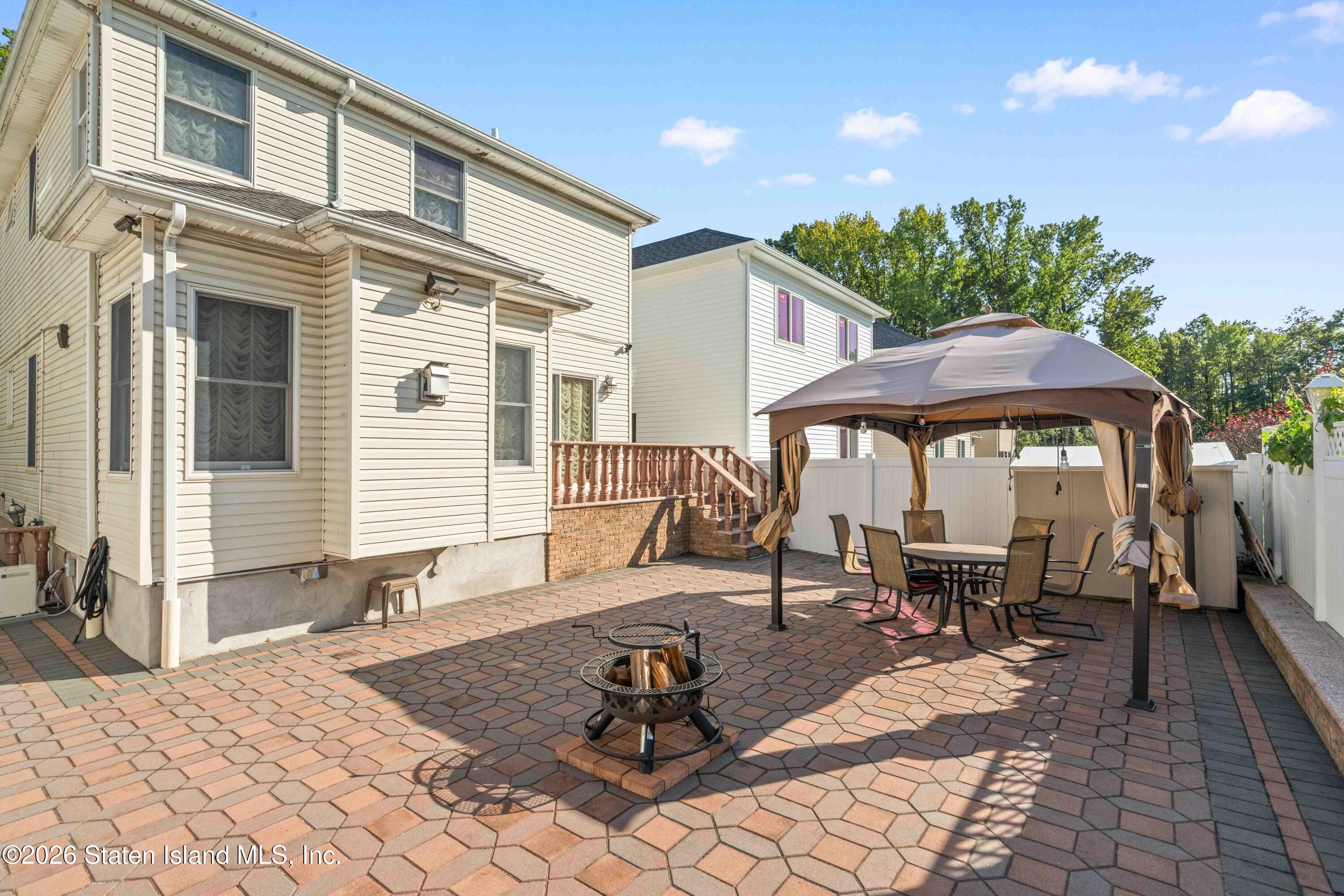 287 Rensselaer Avenue Image 5