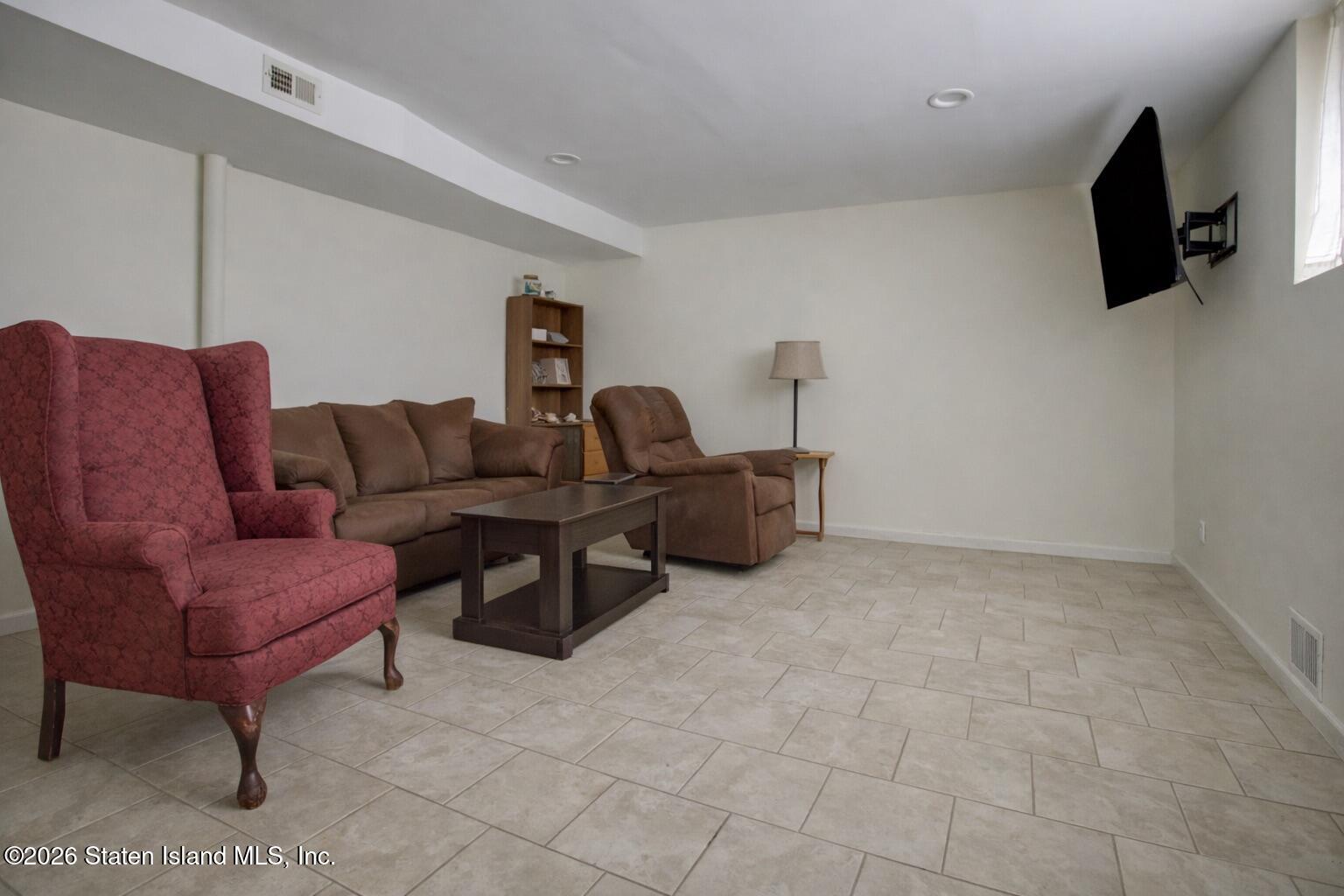 45 Towers Lane, Staten Island, NY, 10314 image 16