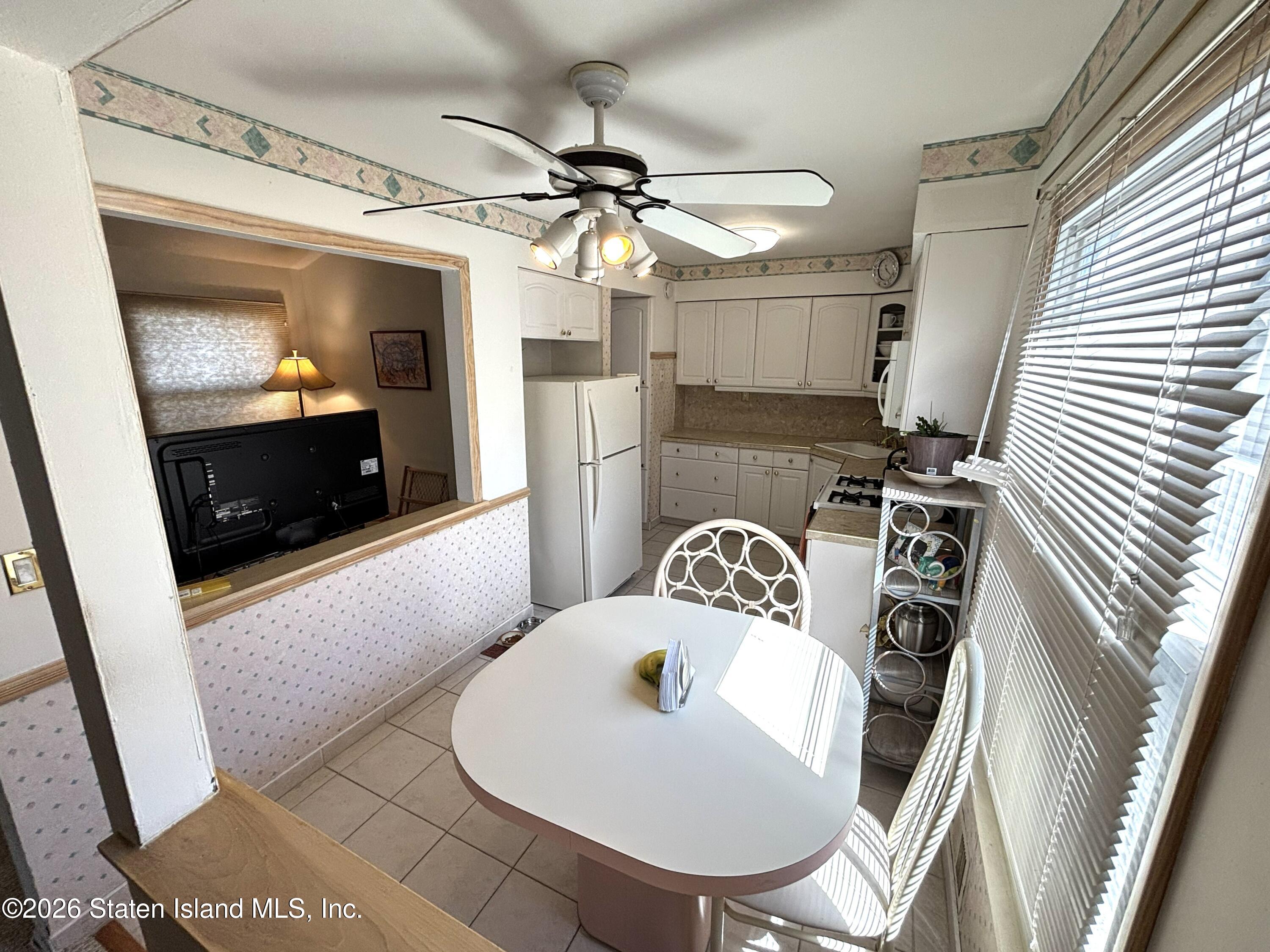 314 Green Valley Road, Staten Island, NY, 10312 image 12