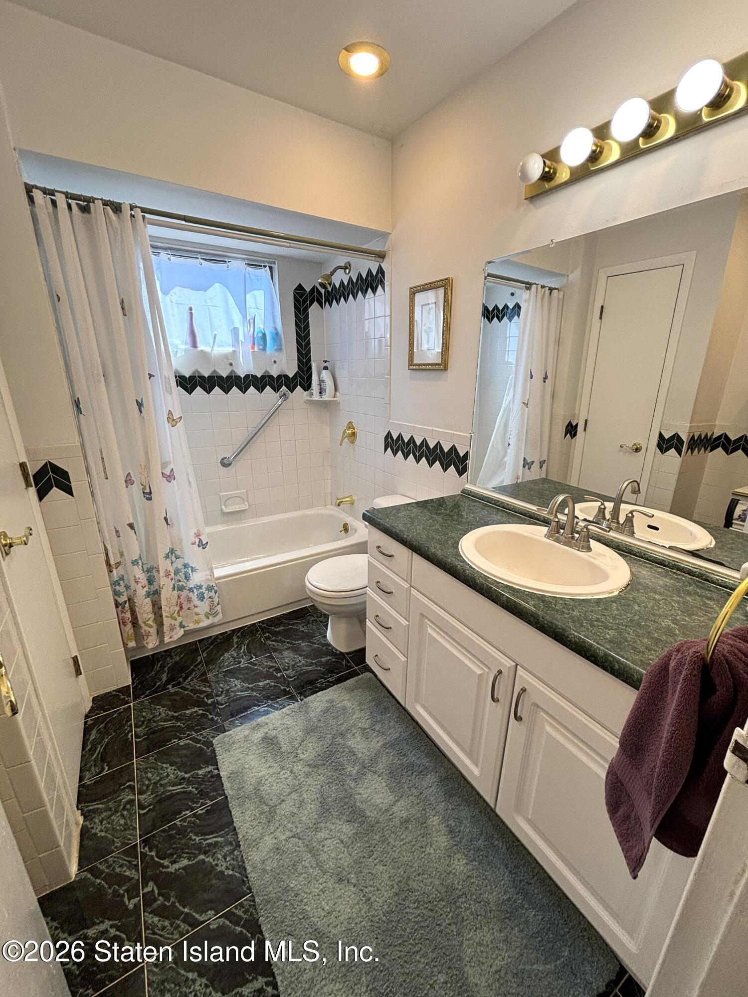 314 Green Valley Road, Staten Island, NY, 10312 image 15