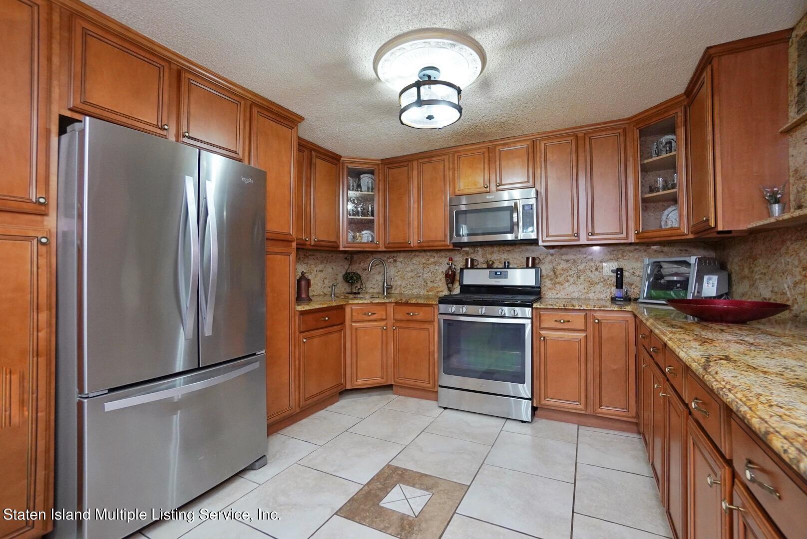 10 Clearmont Avenue, Staten Island, NY, 10309 image 40