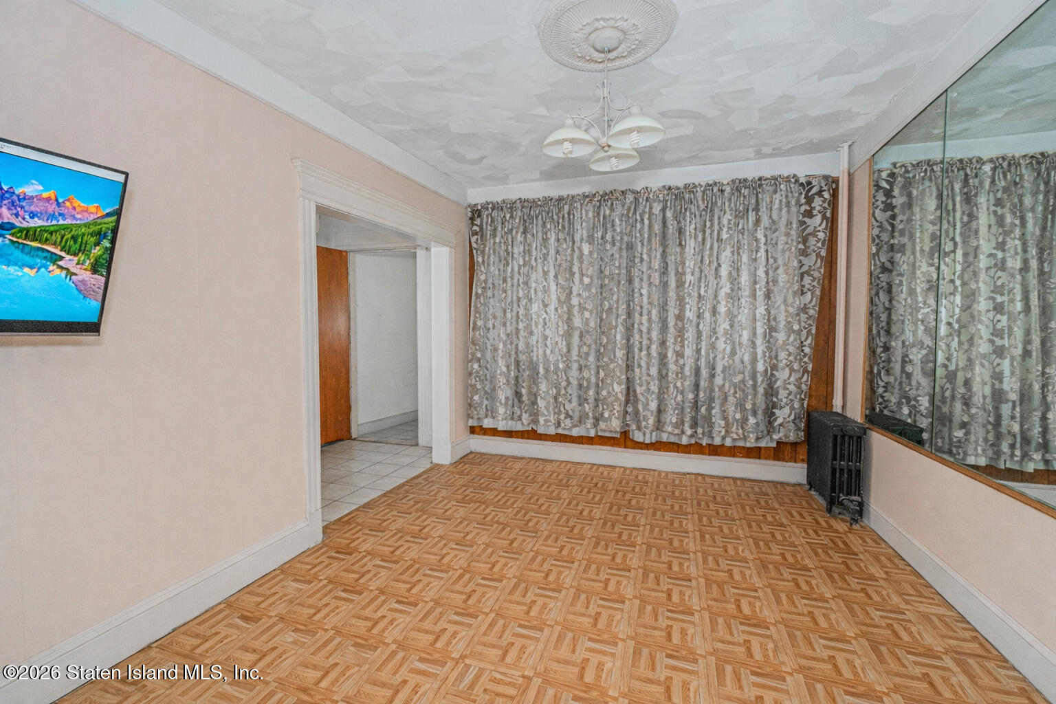 80 Van Pelt Avenue Image 5