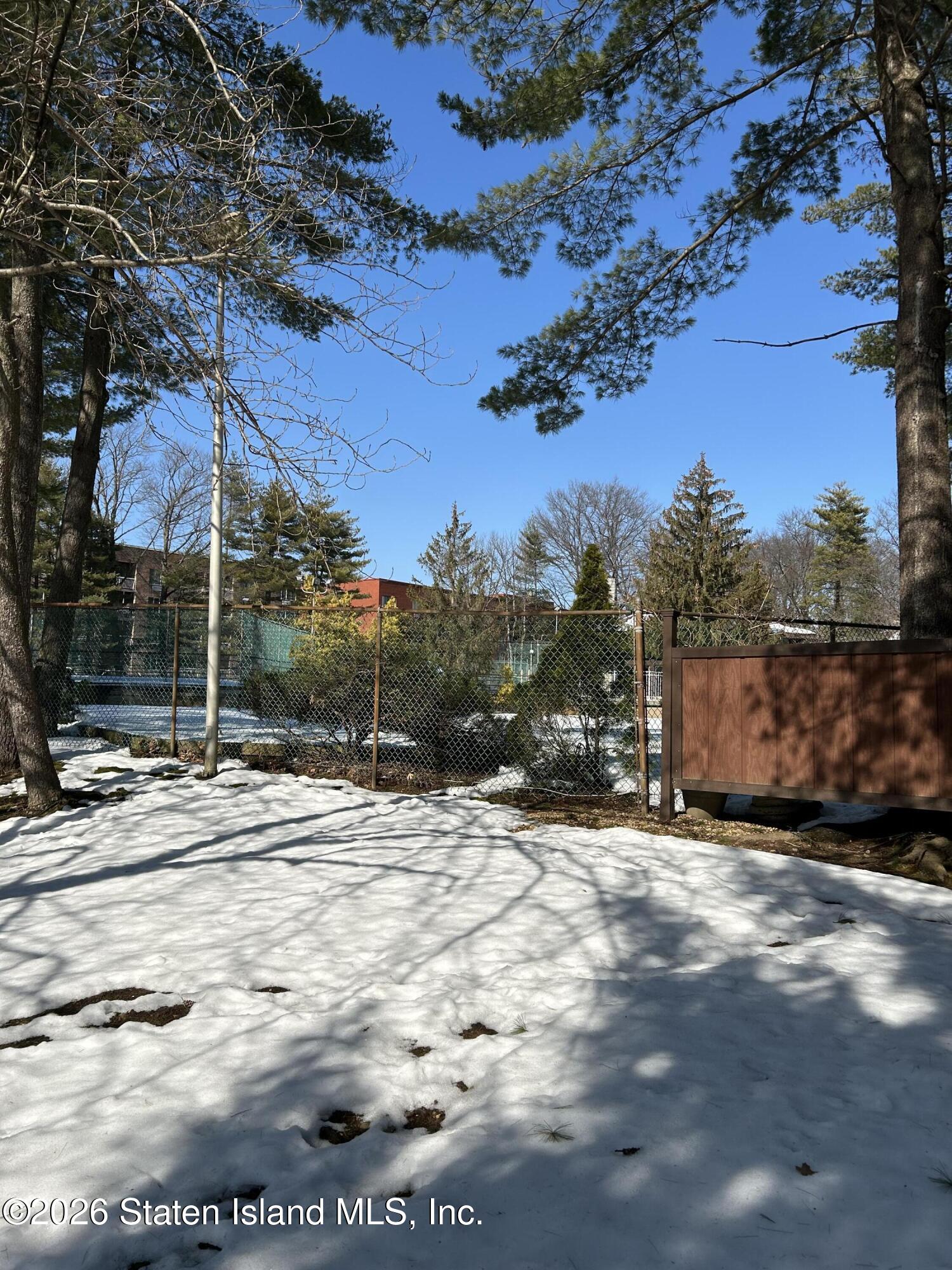 1752 Forest Hill Road Image 4