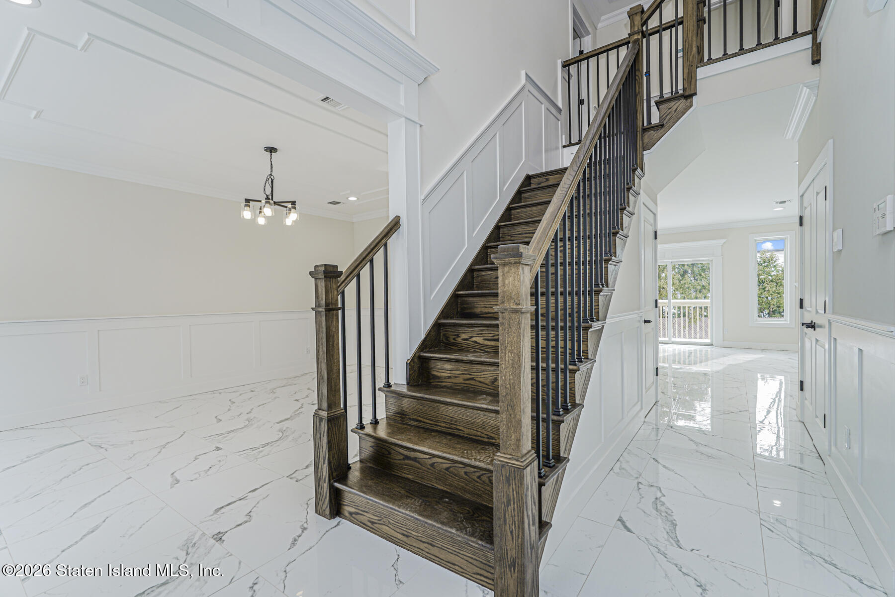 452 Rensselaer Avenue Image 3