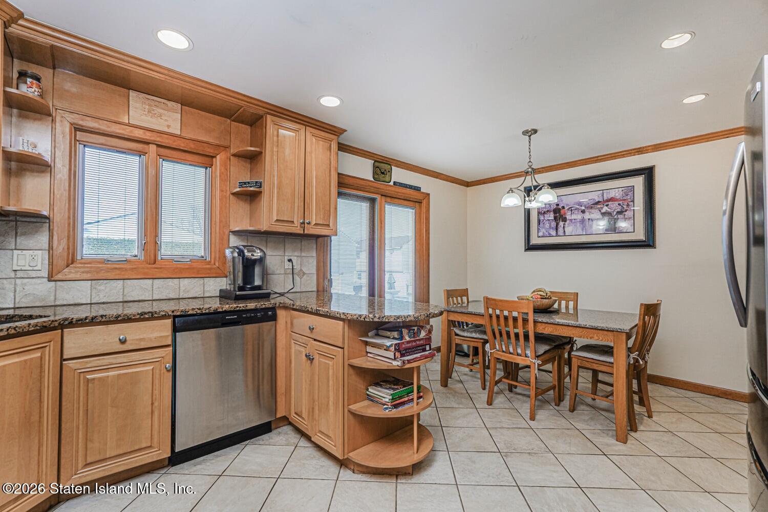 483 Barlow Avenue, Staten Island, NY, 10308 image 10