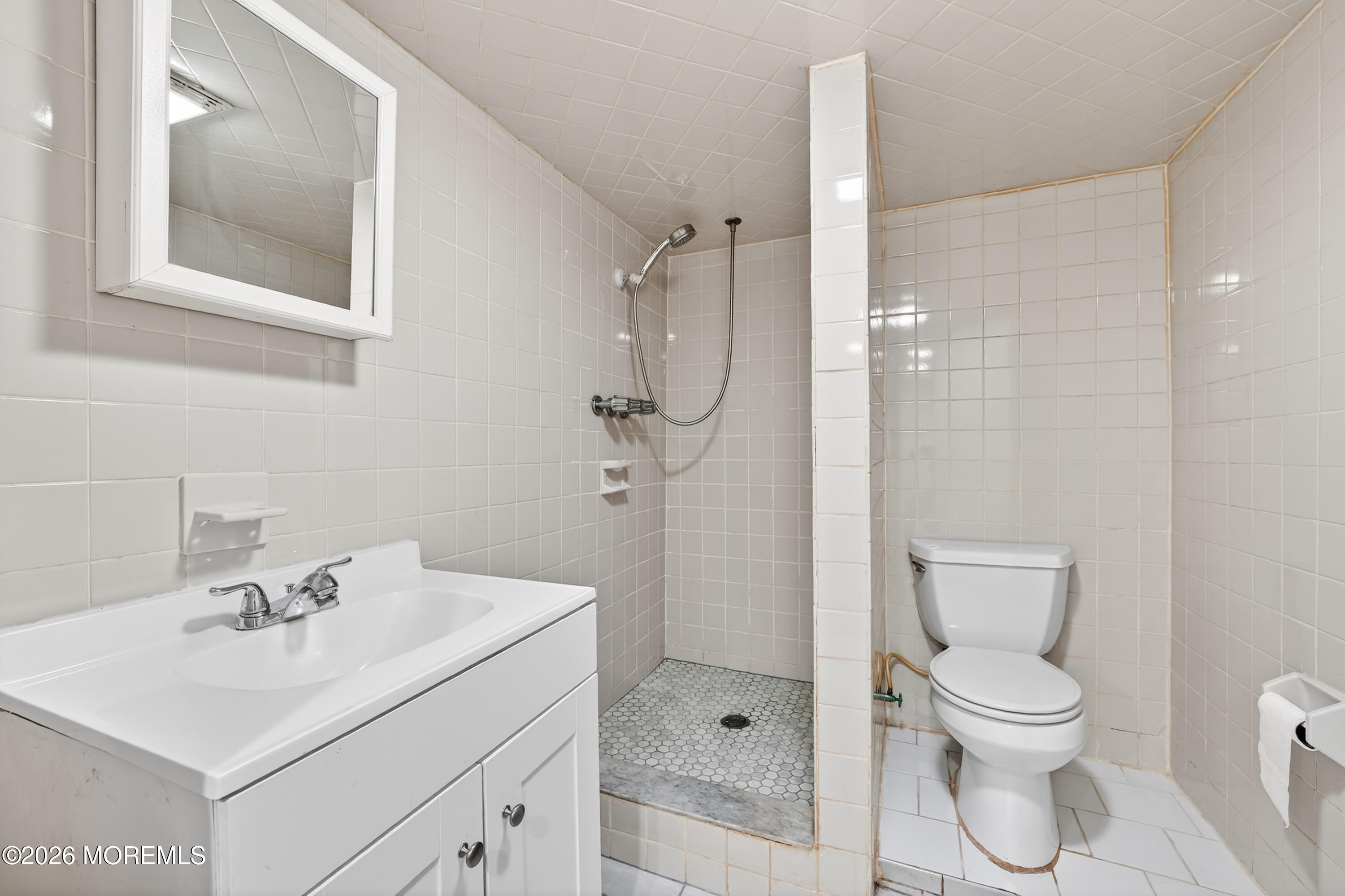 28 Willow Street, Bayonne, NJ, 07002 image 32