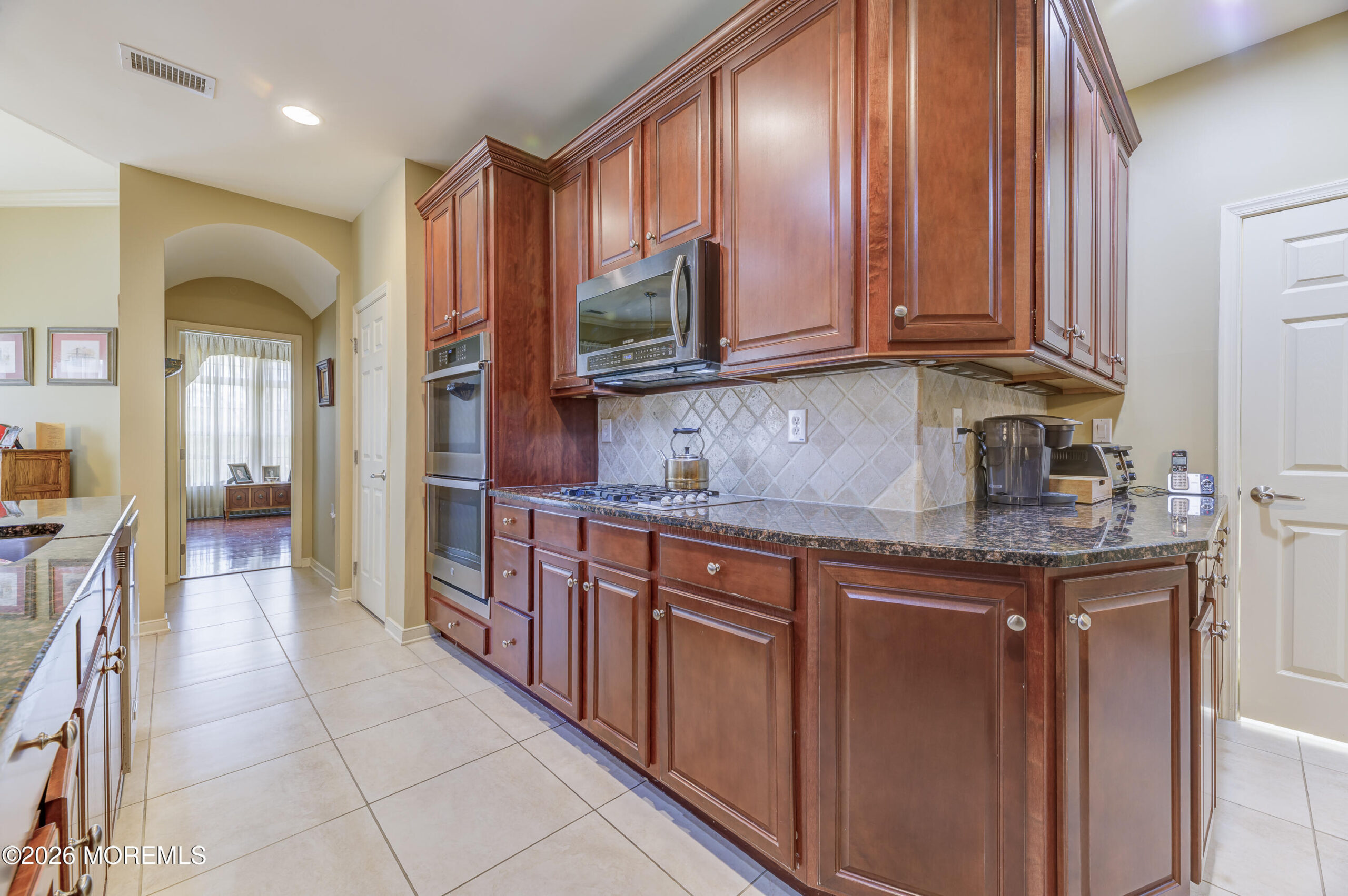 17 E Sagamore Drive, Farmingdale, NJ, 07727 image 9