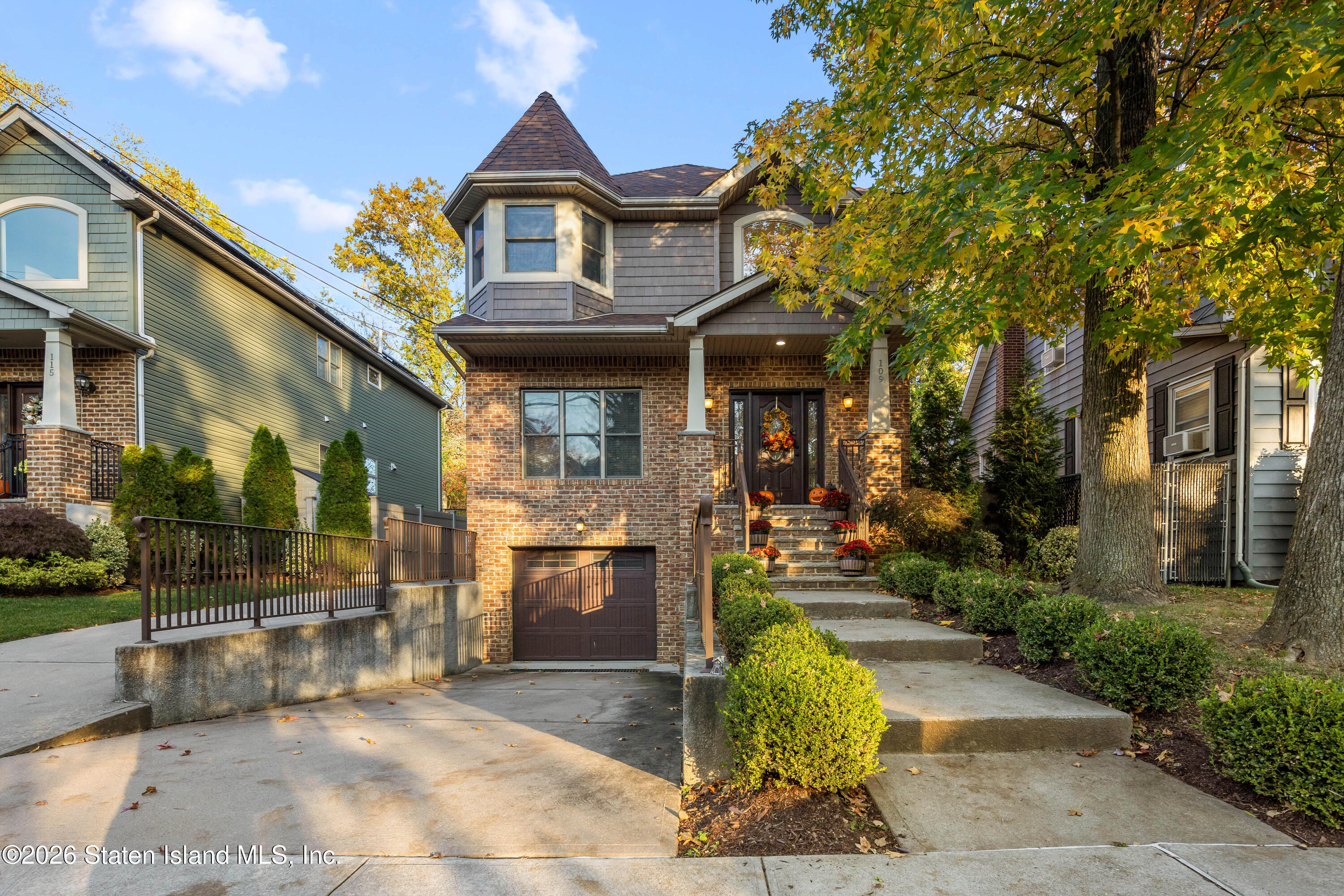 109 Madsen Avenue Image 2
