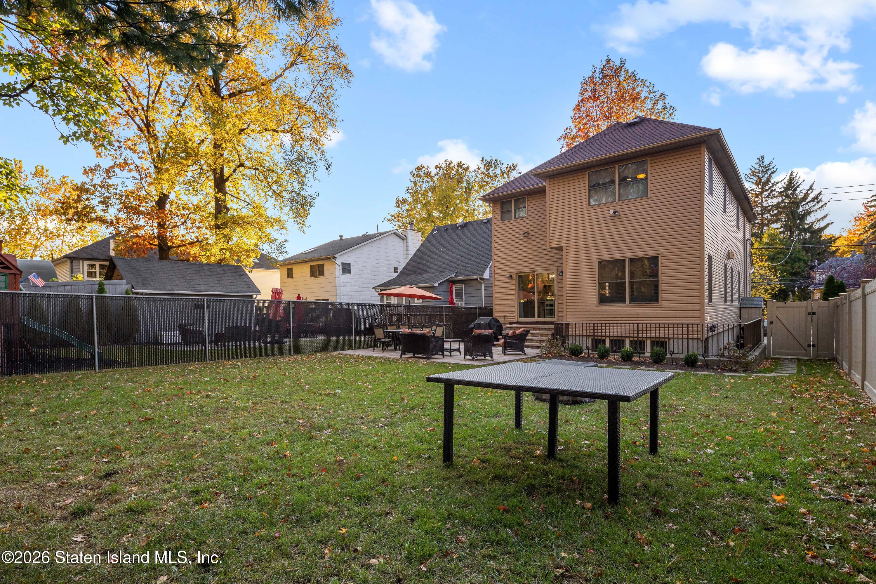 109 Madsen Avenue Image 4