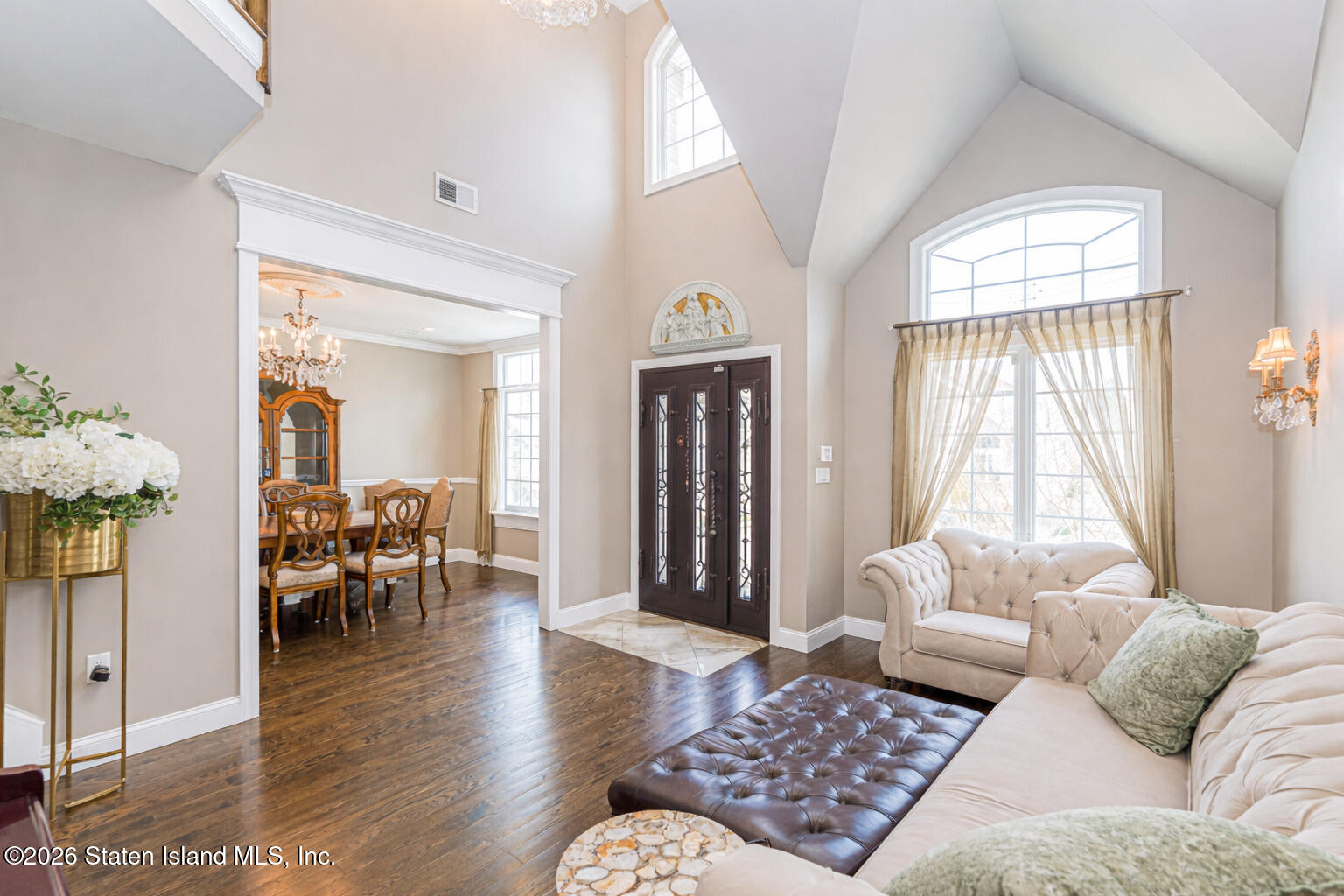 42 Serena Court Image 2