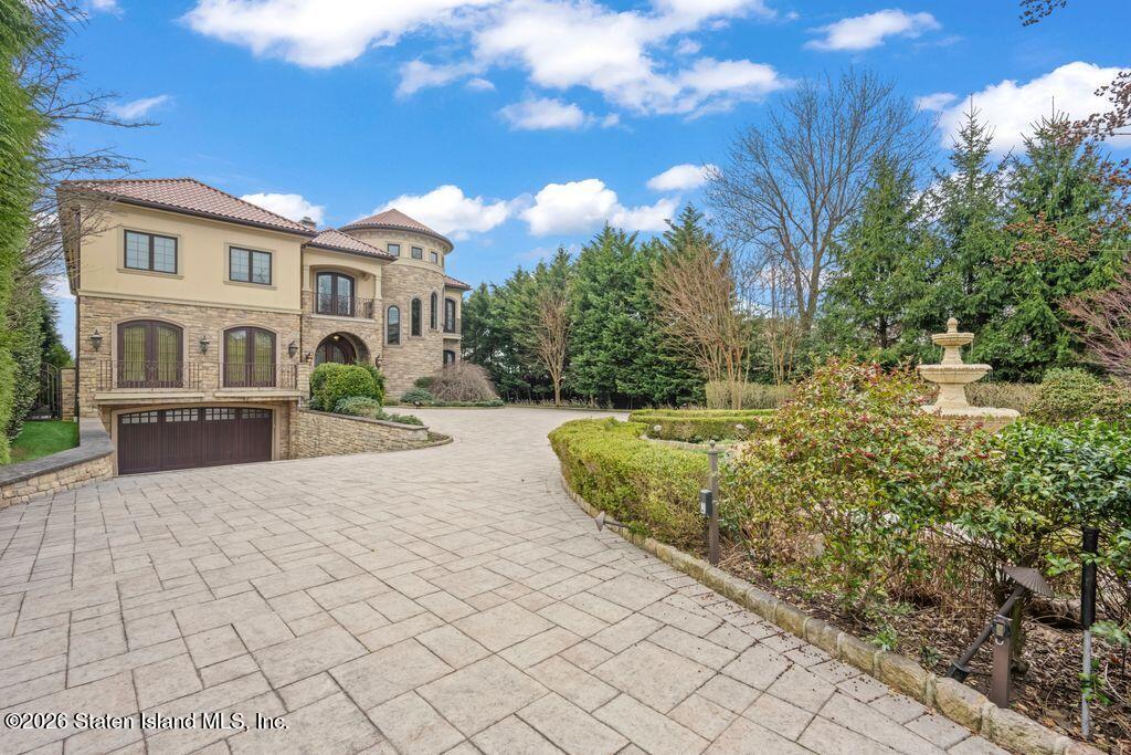 40 Wakefield Road Image 2