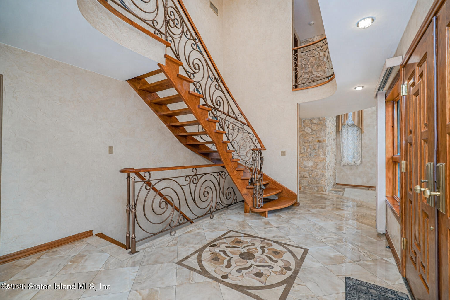 10 Arbutus Way, Staten Island, NY, 10312 image 7