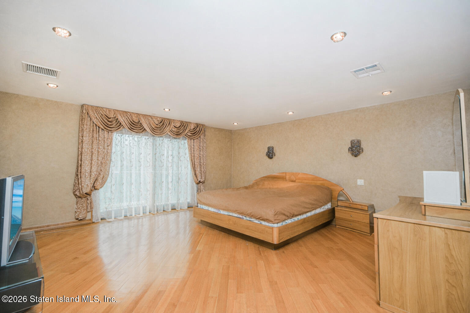 10 Arbutus Way, Staten Island, NY, 10312 image 24