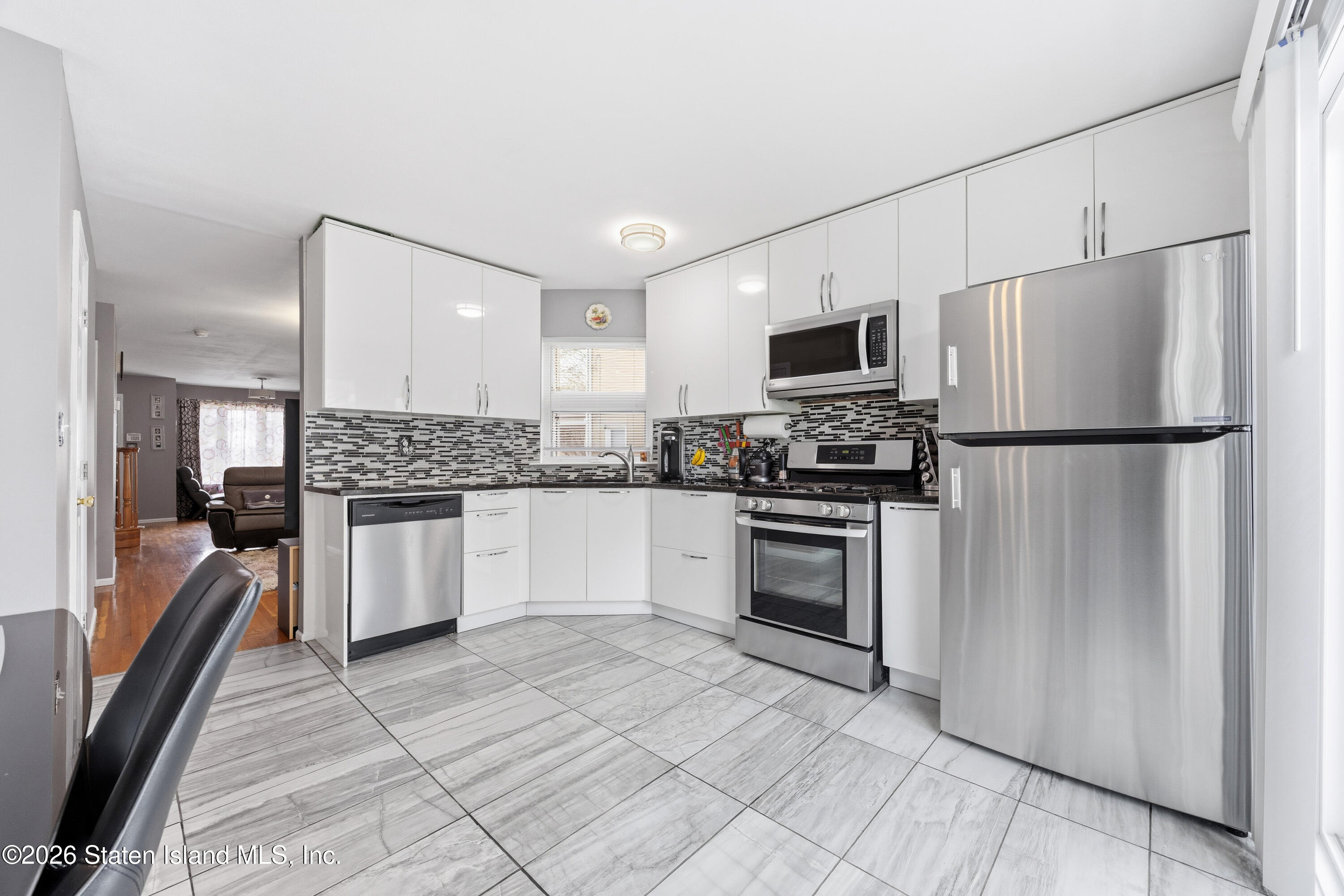 69 Cedarview Avenue, Staten Island, NY, 10306 image 8