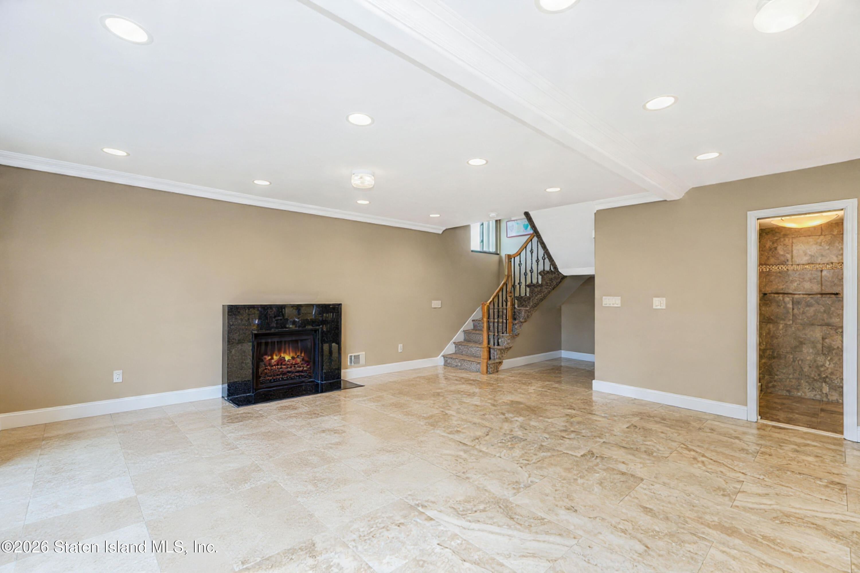 19 Candon Court, Staten Island, NY, 10309 image 6