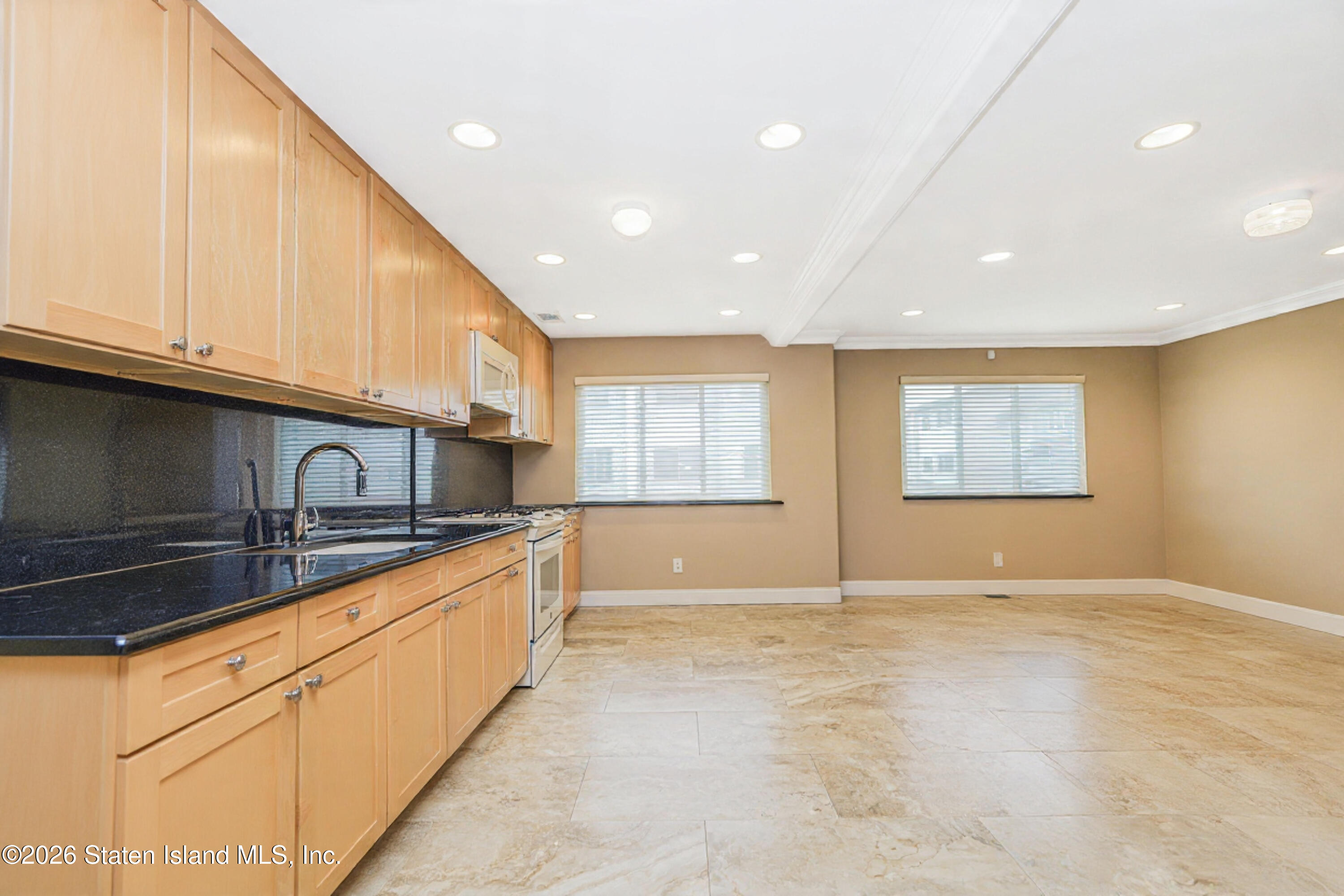 19 Candon Court, Staten Island, NY, 10309 image 9
