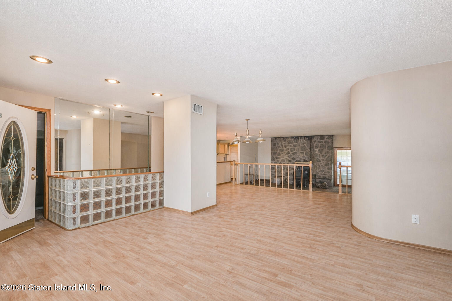 1596 Forest Hill Road Image 4