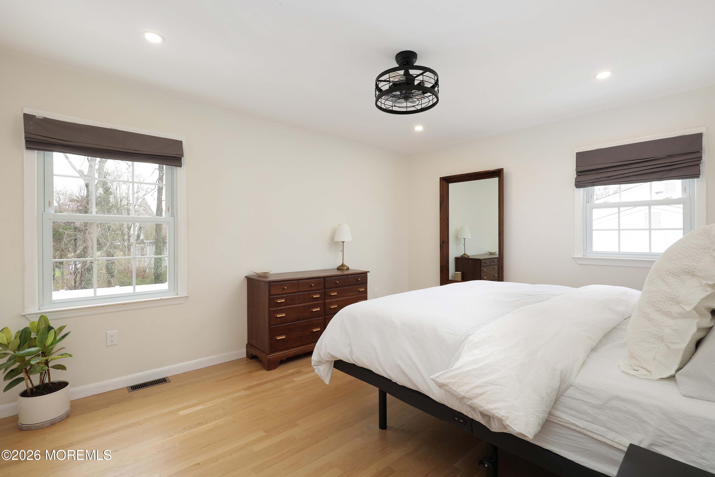 15 Brook Street, Farmingdale, NJ, 07727 image 17