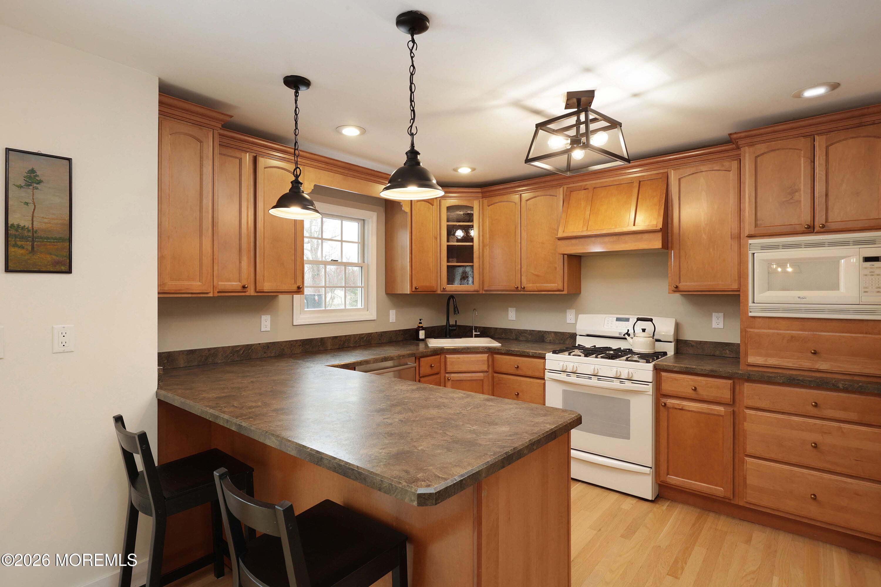 15 Brook Street, Farmingdale, NJ, 07727 image 6