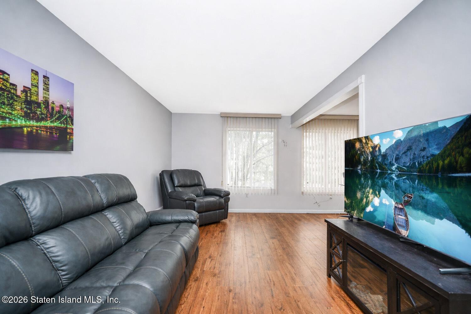 33 Amanda Court, Staten Island, NY, 10312 image 6