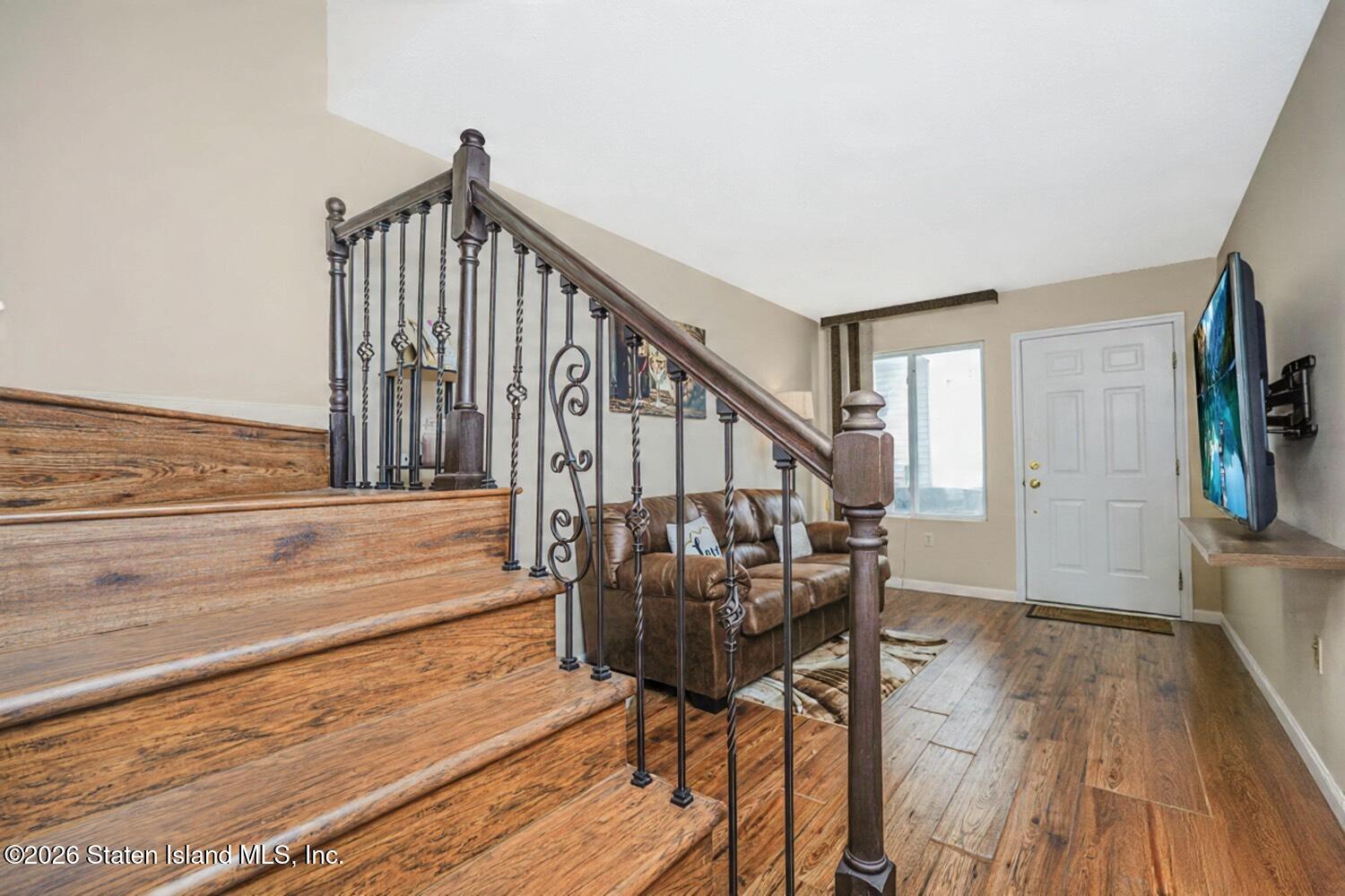 33 Amanda Court Image 3