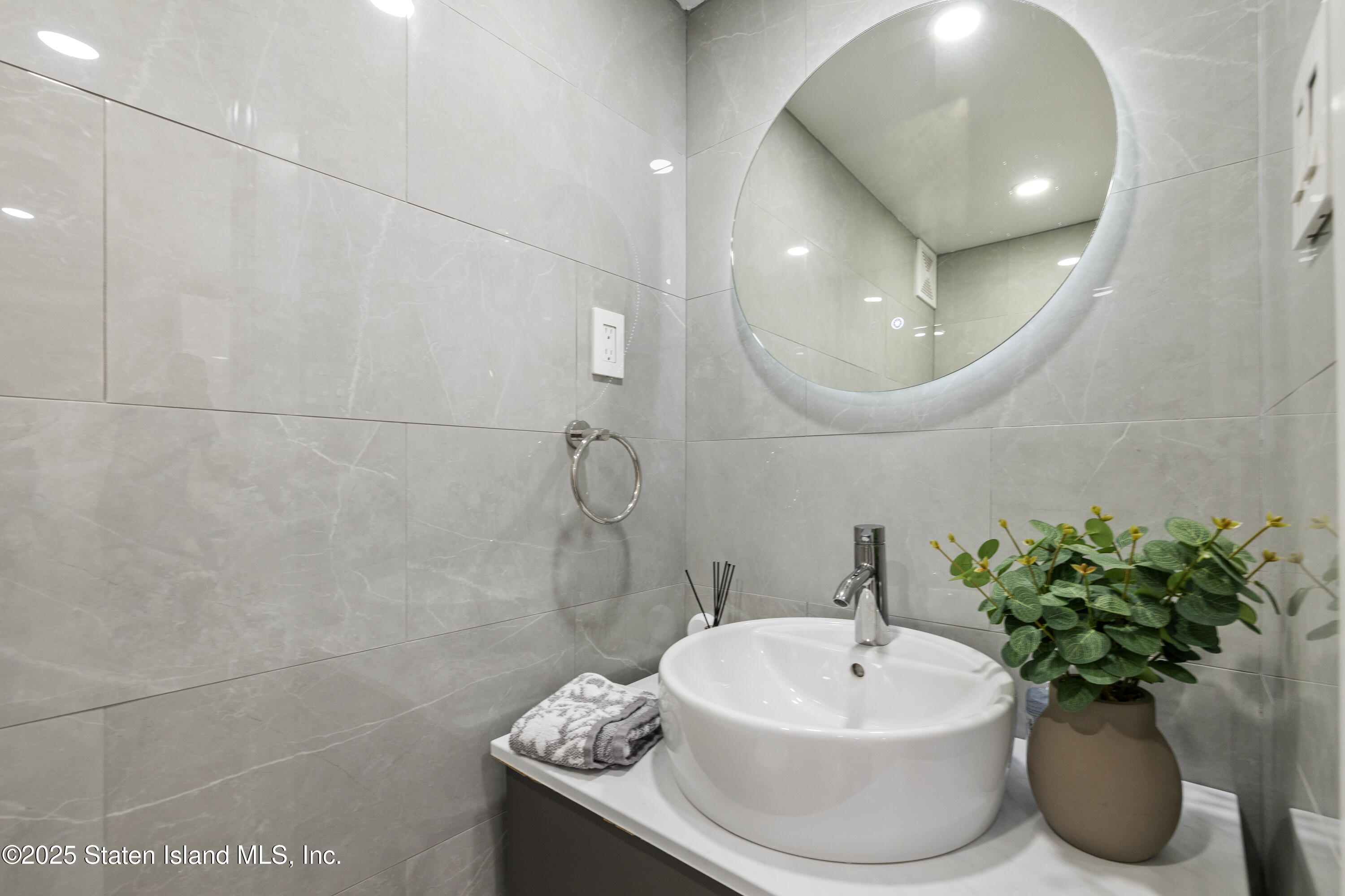 38 Deborah Loop, Staten Island, NY, 10312 image 11