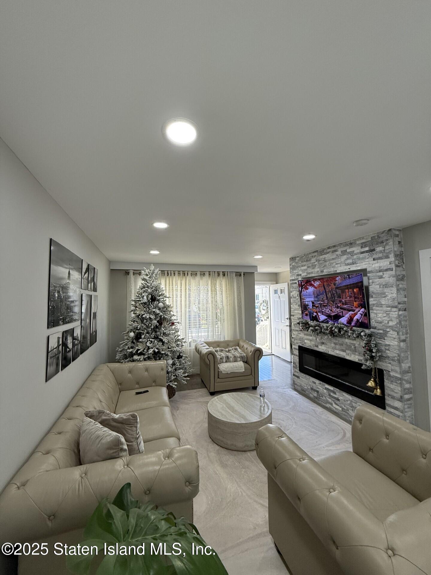 38 Deborah Loop, Staten Island, NY, 10312 image 13