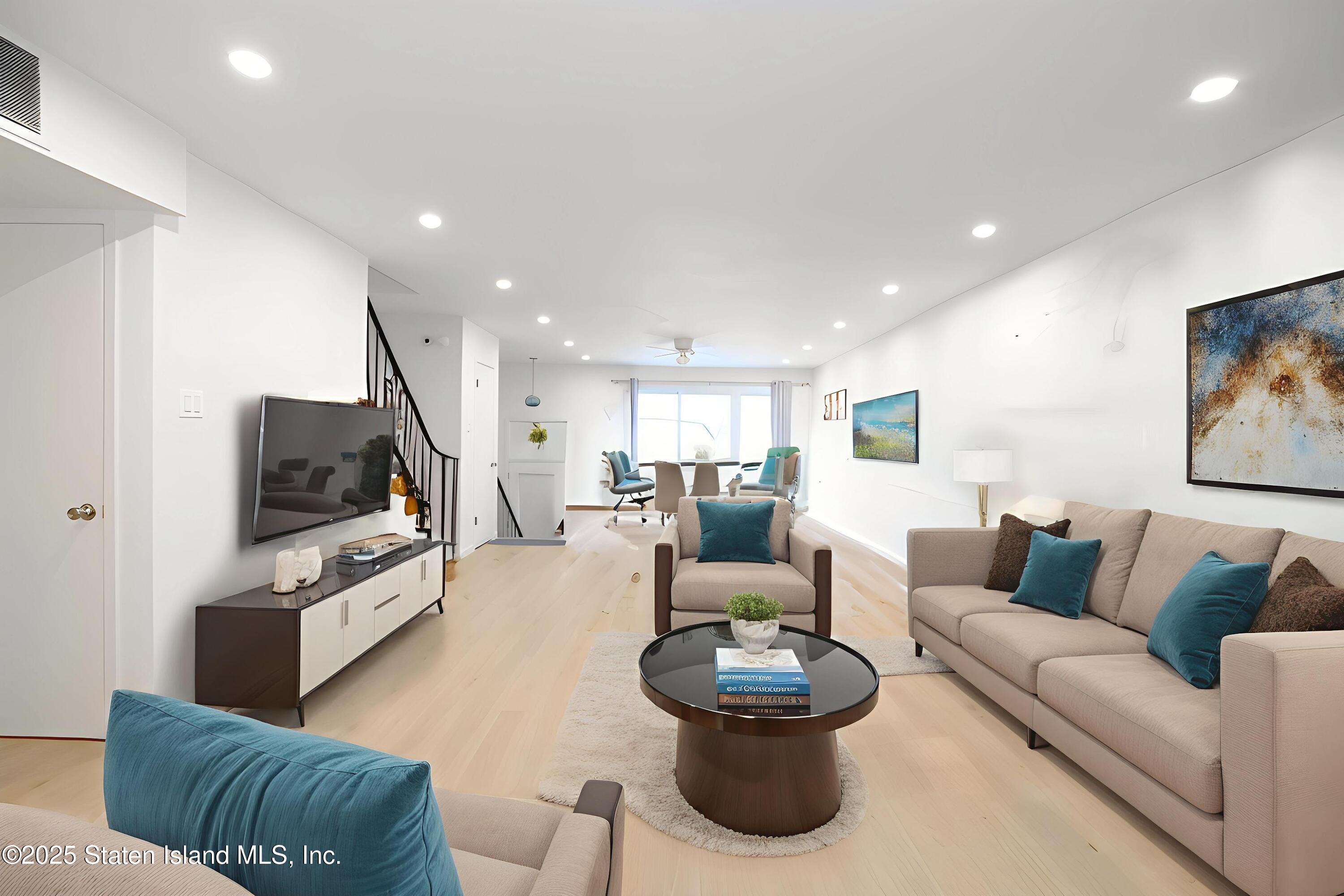 126 Mulberry Avenue Image 4