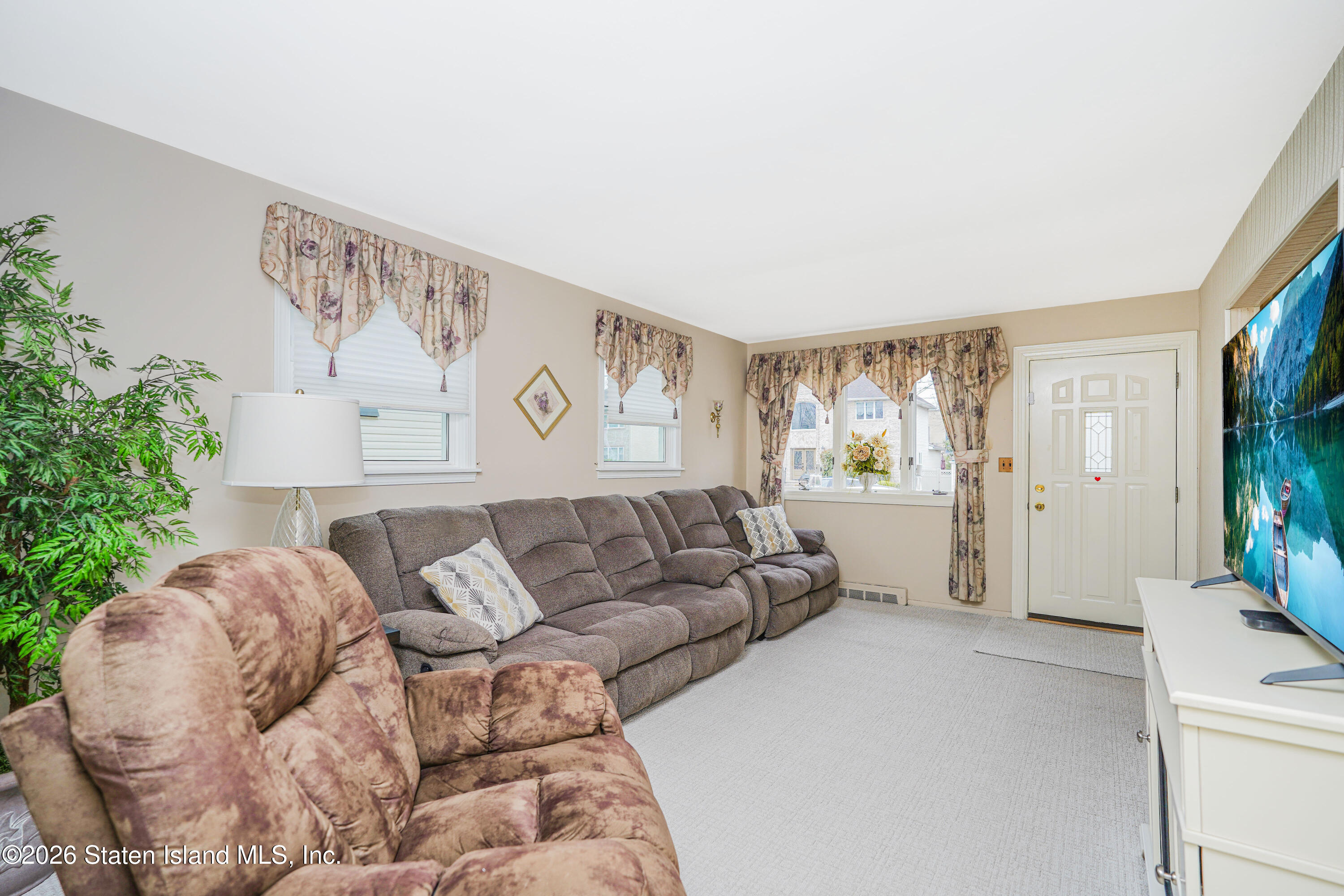 124 Champlain Avenue, Staten Island, NY, 10306 image 7