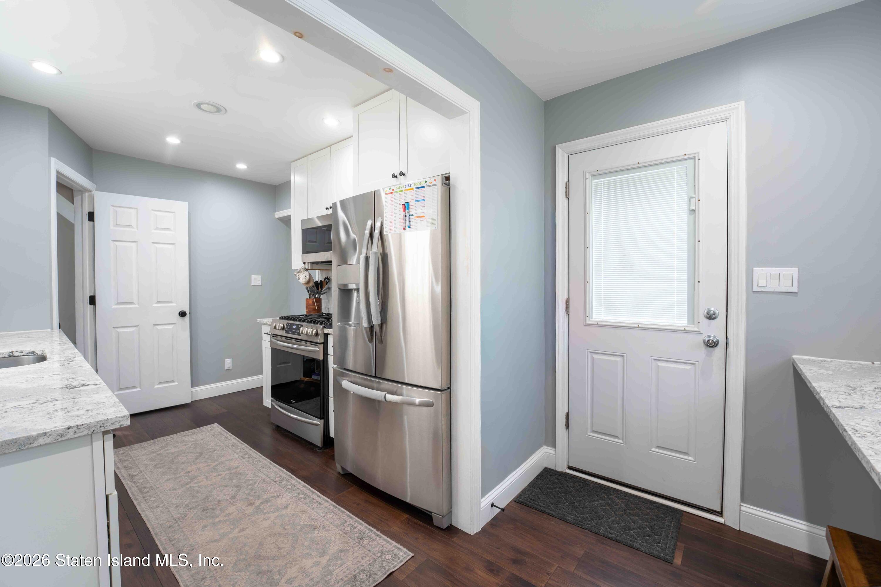 2381 Yorktown Street, Oceanside, NY, 11572 image 17