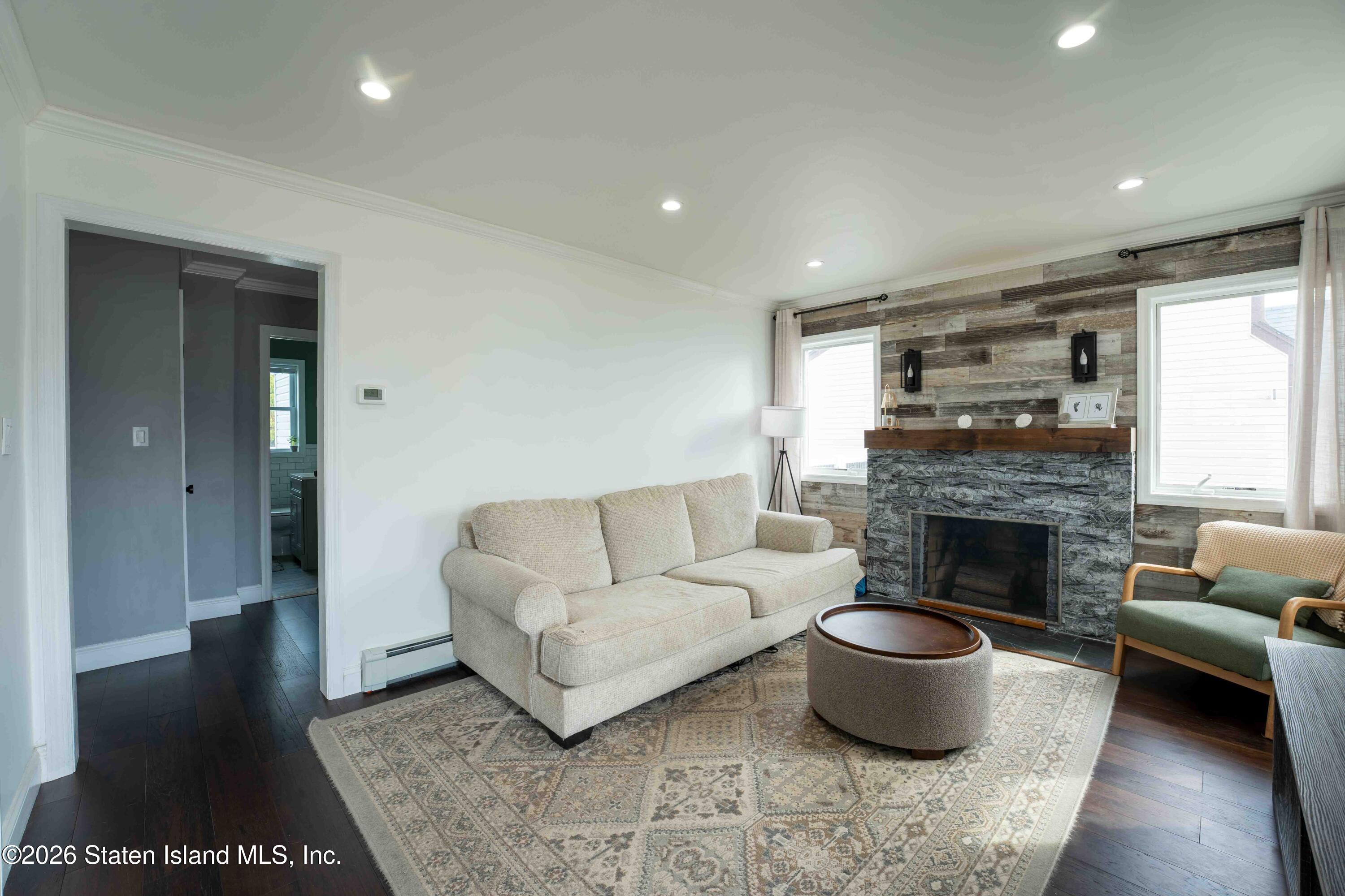 2381 Yorktown Street, Oceanside, NY, 11572 image 20