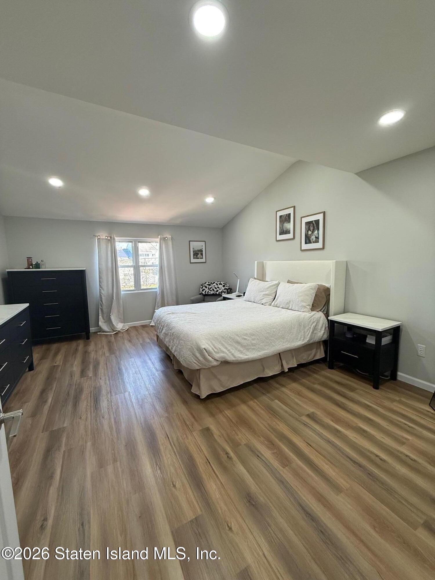 57 Country Lane, Staten Island, NY, 10312 image 9