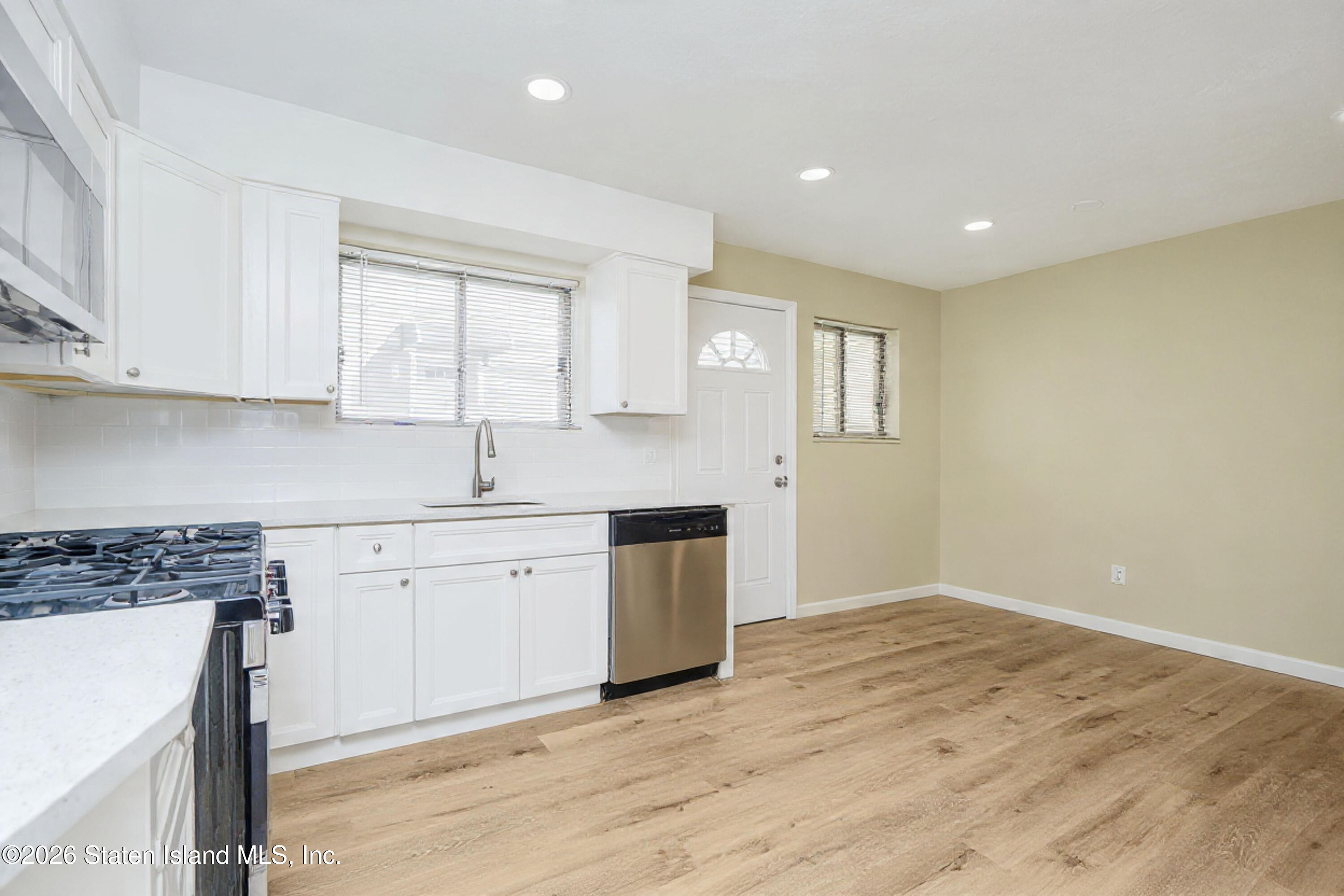 38 Plymouth Road, Staten Island, NY, 10314 image 10