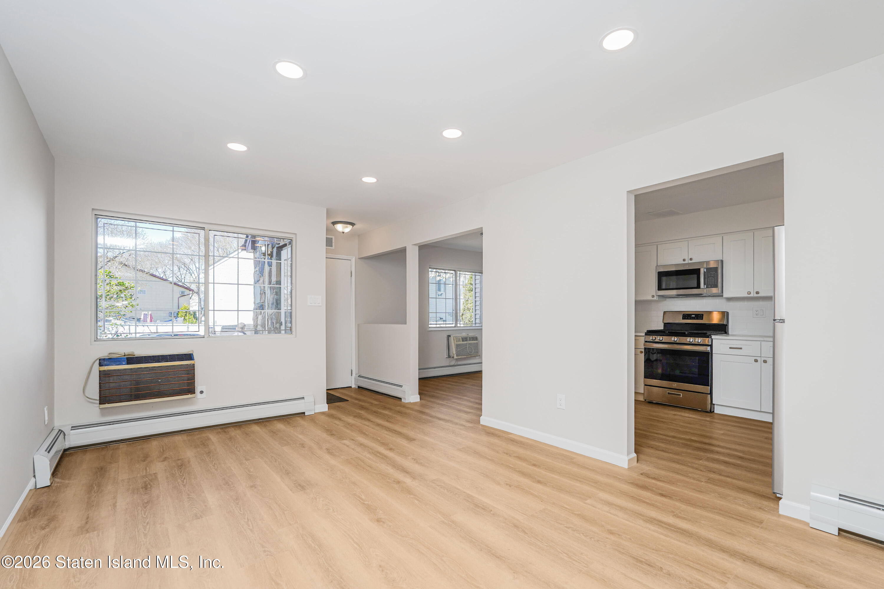 27 Croft Court, Staten Island, NY, 10306 image 6