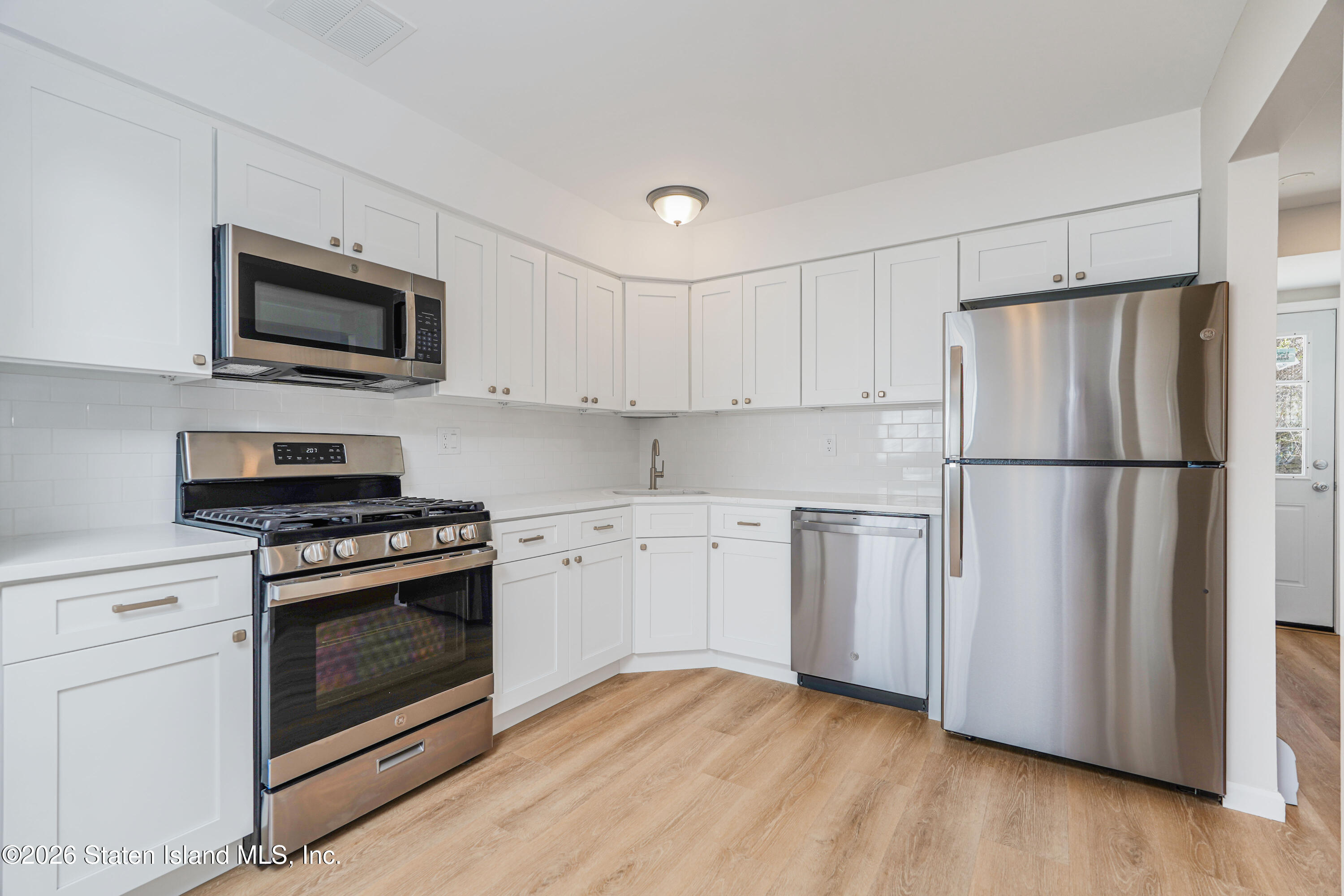 27 Croft Court, Staten Island, NY, 10306 image 8