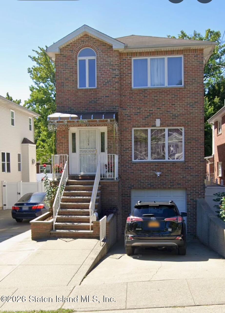 118 Guyon Avenue Image 1