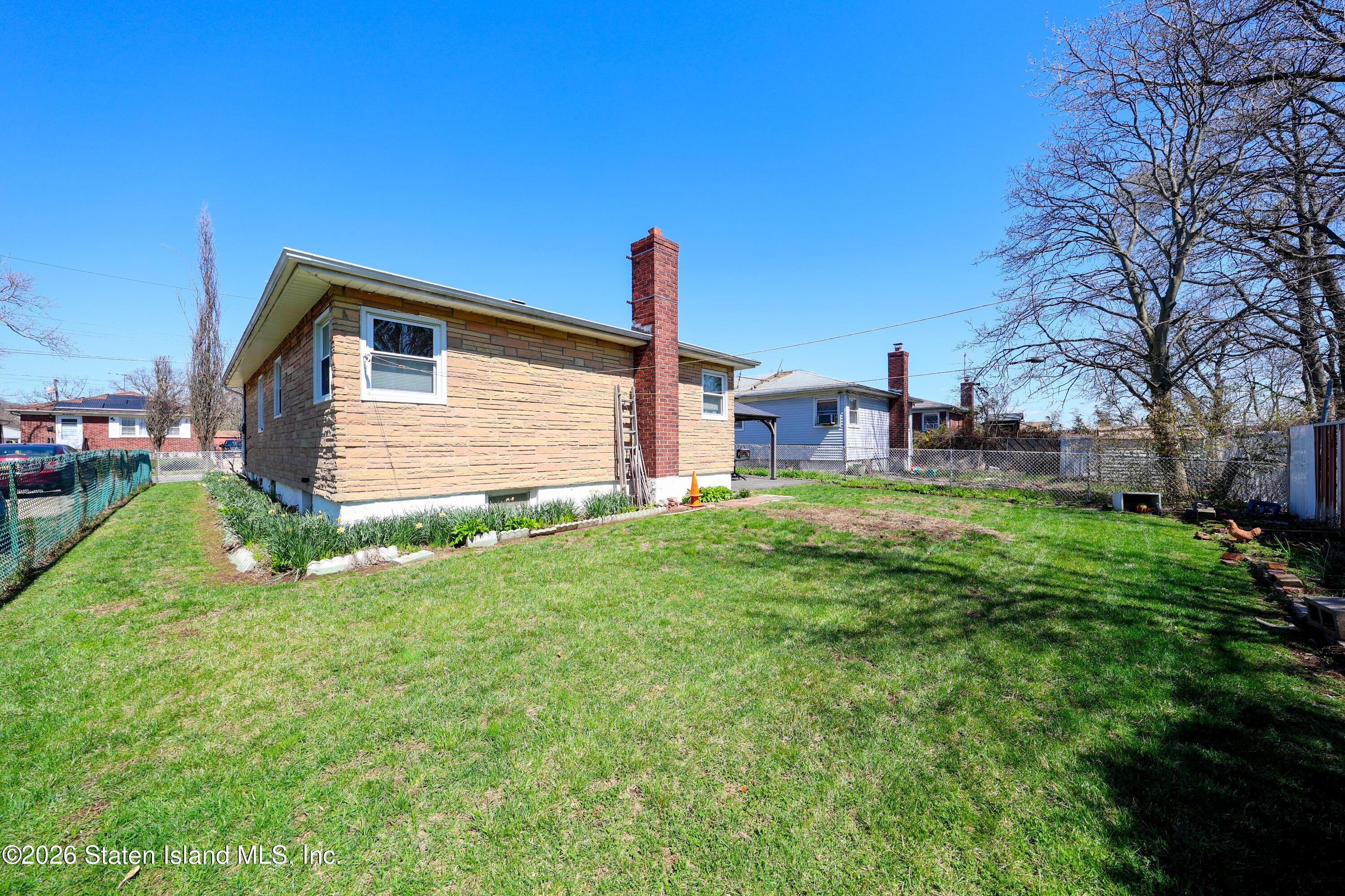 34 Park Hill Circle, Staten Island, NY, 10304 image 9