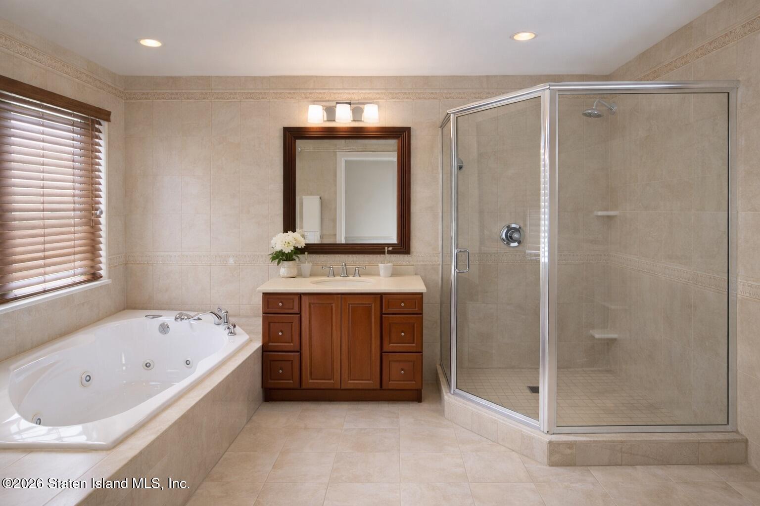 205 Essex Drive Image 3