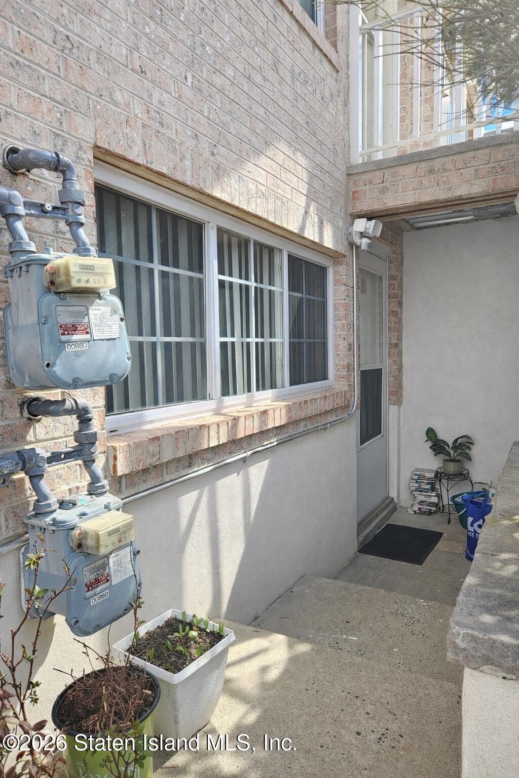 205 Essex Drive Image 4
