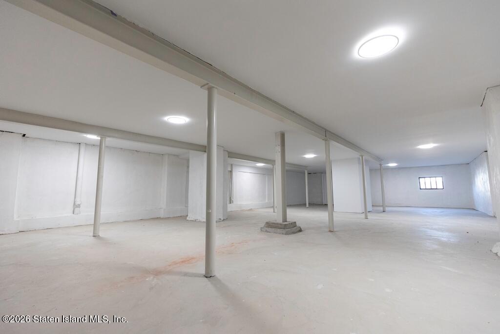 1256 Bay Street, Staten Island, NY, 10305 image 17