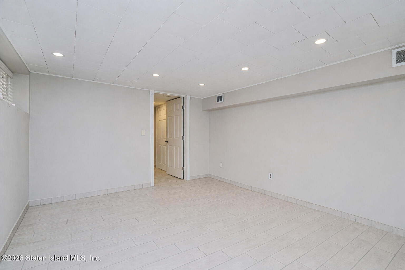 157 Keegans Lane, Staten Island, NY, 10308 image 24
